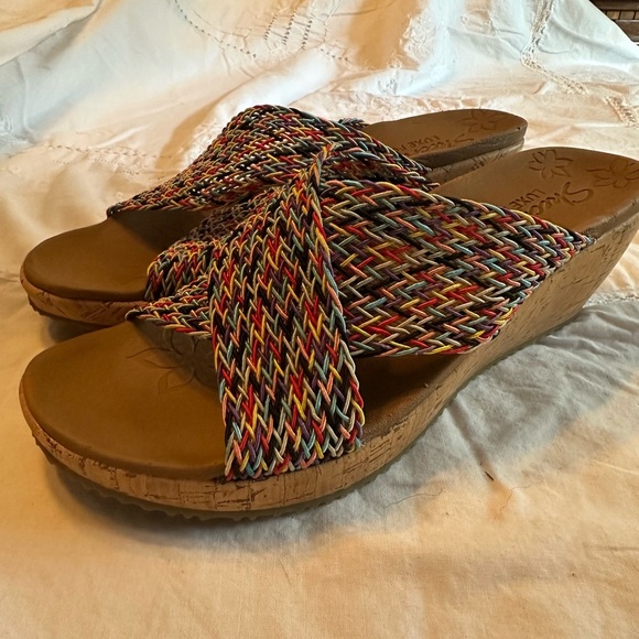 Sketchers Luxe Foam Multicolor Wedge Sandals Size 11 never been worn. - Picture 10 of 12